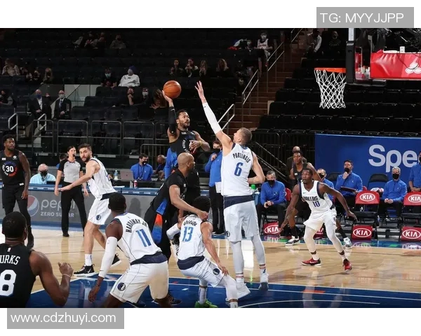 重庆篮球队在城市联赛中的战术表现分析与点评