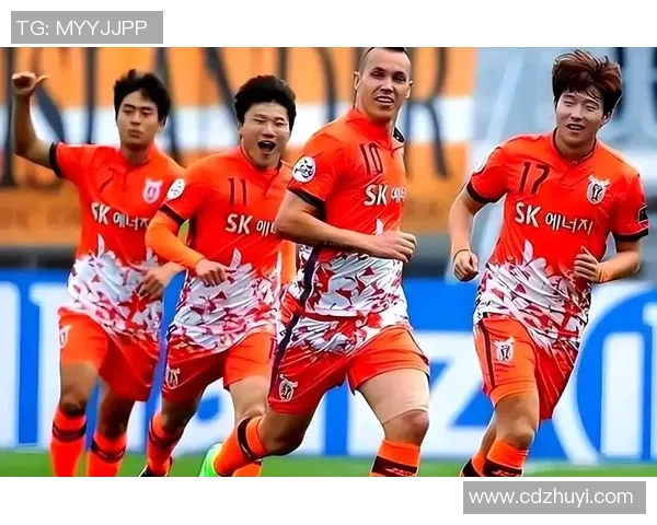 上海羽毛球队在城市联赛中的强劲表现与战术分析 上海羽毛球队在城市联赛中的强劲表现与战术分析